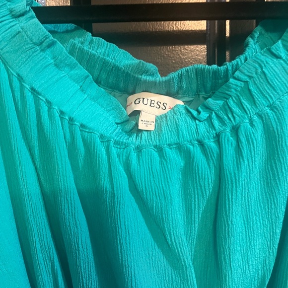 Brand NEW Guess Off Shoulder Romper. Size Small - Picture 2 of 4